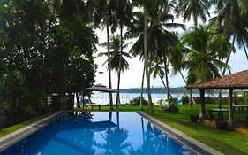 Esperanza Beach Villa And Spa